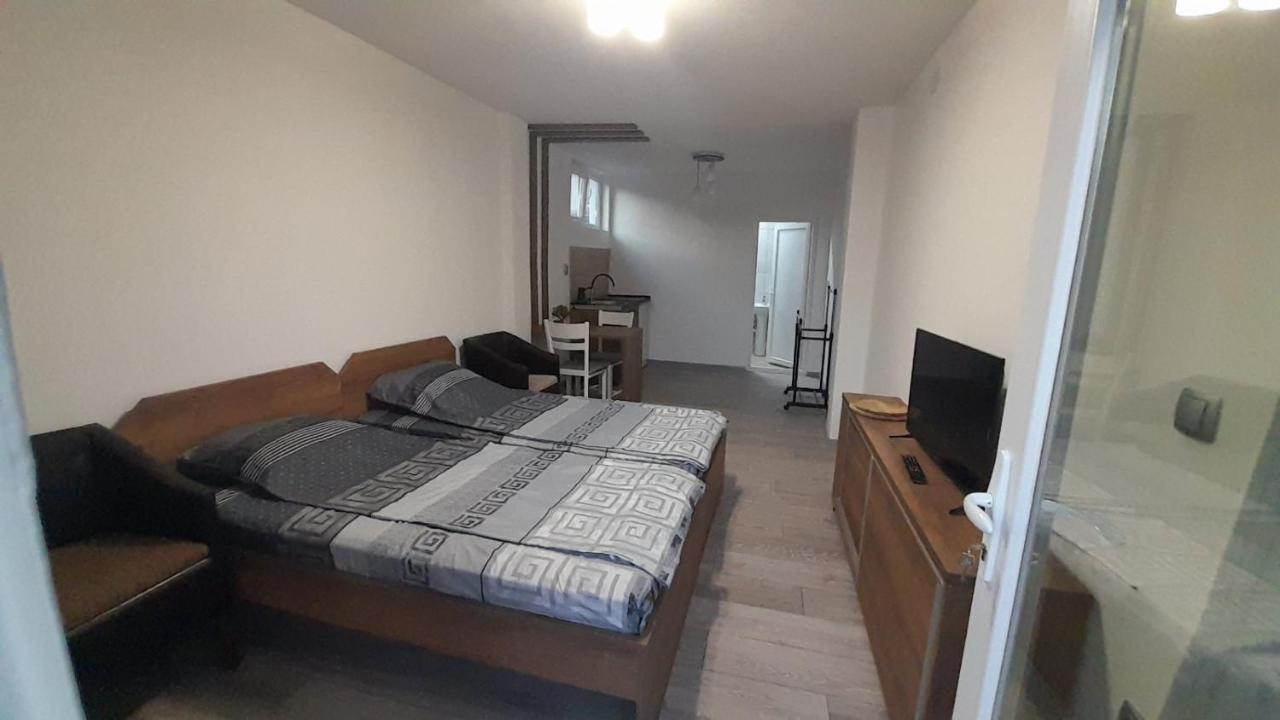 Tija Apartments Охрид Экстерьер фото